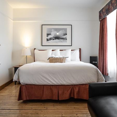 Auberge De La Vieille Maison Rimouski Ngoại thất bức ảnh
